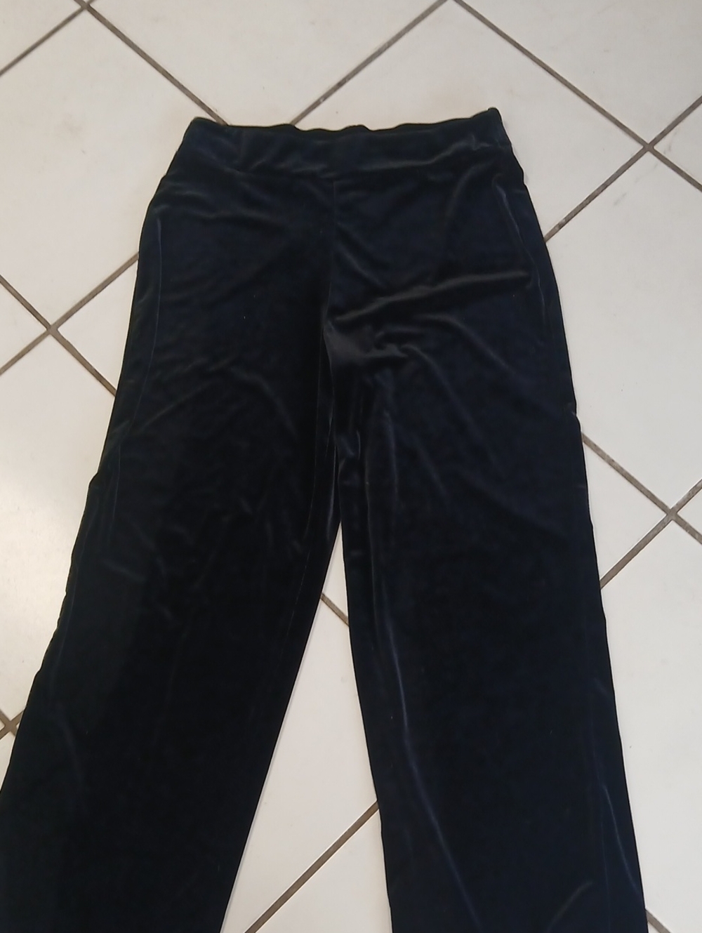 Kathie Lee Collection Black Velvet Lounge Pants